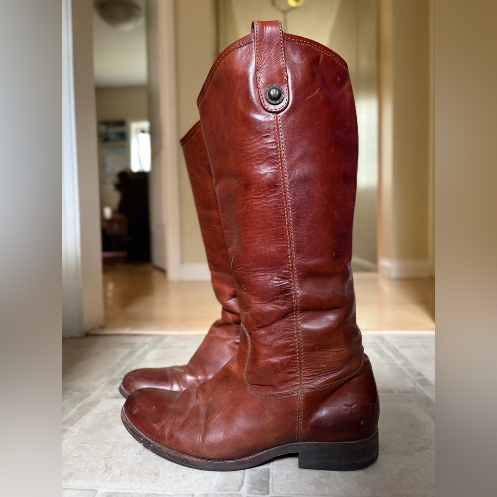 FRYE AND CO. Tall Leather Riding Boots - Chestnut Brown